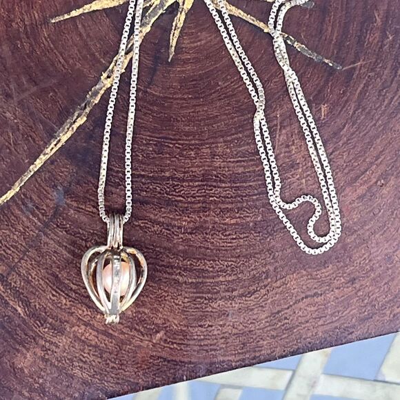Sterling Silver Caged Pearl Necklace Love Jewelry Lucas Lameth - Picture 4 of 9